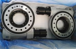 Hüdraulilise mootoriga pöörleja